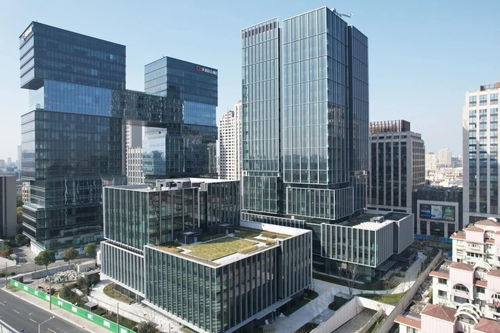 蔚建科技抹灰機(jī)器人應(yīng)用項目榮獲上海市白玉蘭優(yōu)質(zhì)建設(shè)工程獎